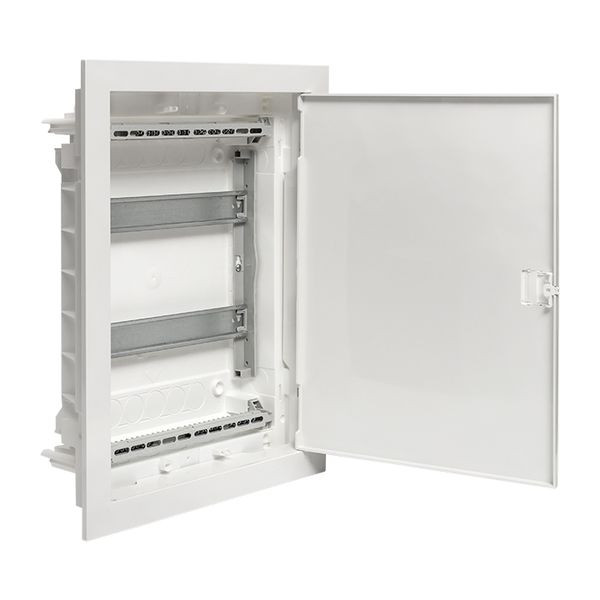 Встраиваемый силовой щит Встраиваемый силовой щит