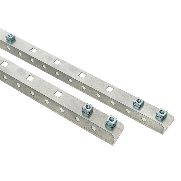 Комплект держателей пластронов высотой 1800 мм для ВРУ Unit (2ш) EKF PROxima mb-15-dp-18n Комплект держателей пластронов высотой 1800 мм для ВРУ Unit (2ш) EKF PROxima mb-15-dp-18n