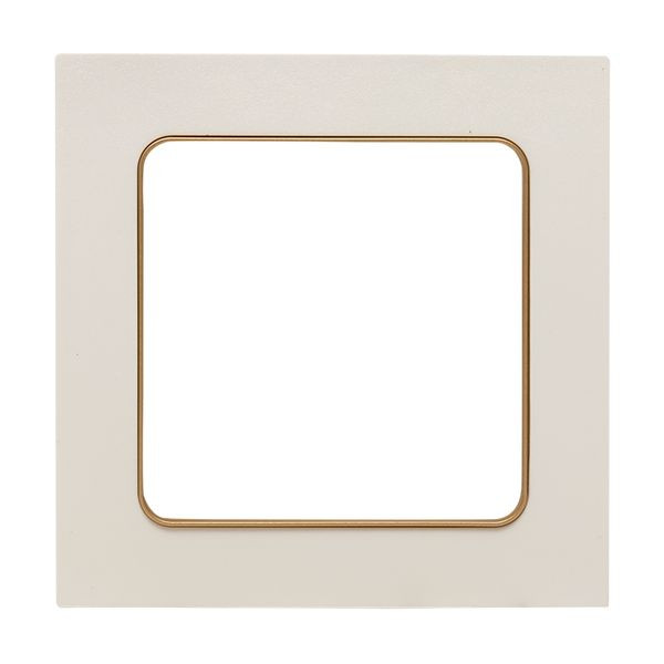 Стокгольм Рамка 1-местная белая с линией цвета шампань EKF PROxima EYM-G-302-10 Стокгольм Рамка 1-местная белая с линией цвета шампань EKF PROxima EYM-G-302-10