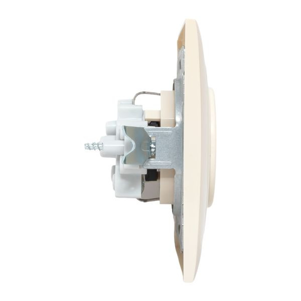 Валенсия розетка 1-местная с/з 16А кремовая с защ, штор, EKF PROxima EWR16-028-20 Валенсия розетка 1-местная с/з 16А кремовая с защ, штор, EKF PROxima EWR16-028-20