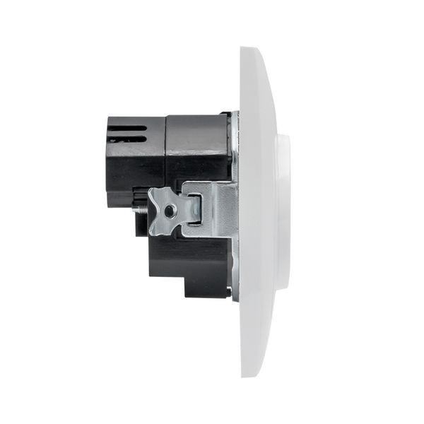 Валенсия розетка 1-местная с/з 16А белая с защ, штор, с 2 USB 2,1А EKF PROxima EWR16-028-10-2USB Валенсия розетка 1-местная с/з 16А белая с защ, штор, с 2 USB 2,1А EKF PROxima EWR16-028-10-2USB