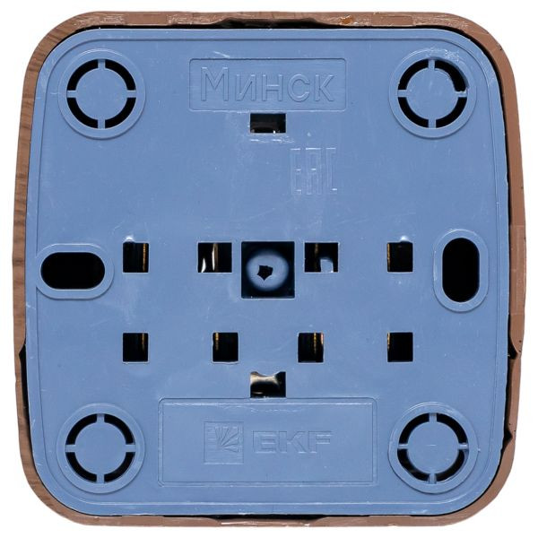 Розетка 1-местная ОП Минск 10А без заземления тёмное дерево EKF EGR10-022-40 Розетка 1-местная ОП Минск 10А без заземления тёмное дерево EKF EGR10-022-40