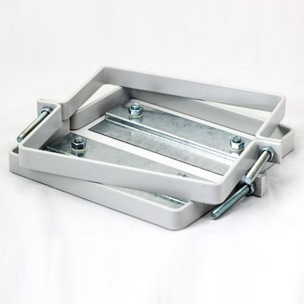 Крепление на столб Скоба для ЩУРН-П EKF PROxima pb-kit-s Крепление на столб Скоба для ЩУРН-П EKF PROxima pb-kit-s